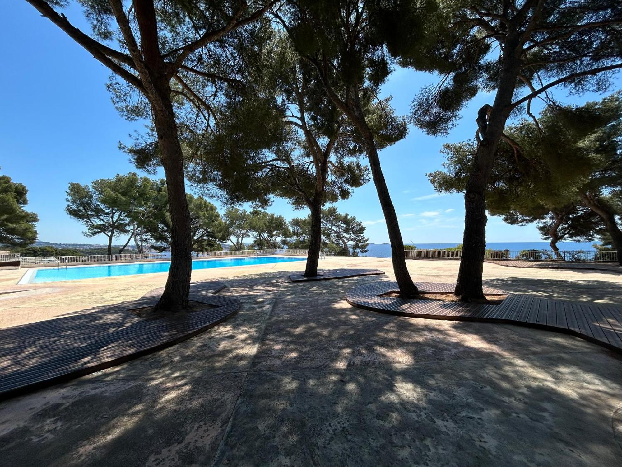 Horizon Bleu Bandol : Appartement Pieds Dans L'Eau Eksteriør billede
